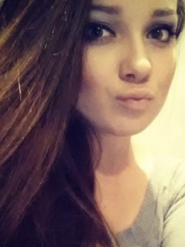 Зара Студентка Спутница